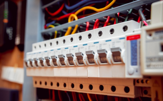 Installation c&acirc;blage &eacute;lectrique Cambrai